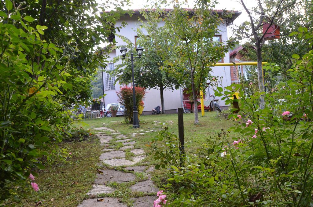 Farah Superior Apartments Bihac Exterior photo